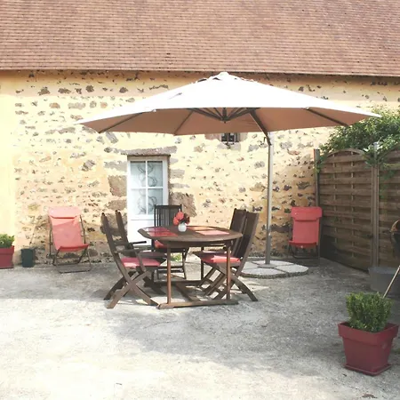 Maison De Dans Grand Jardin Arbore A Proche Le Mans Sarthe, Pays-de-la-loire * La Chapelle-Saint-Fray