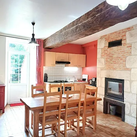 Maison De Dans Grand Jardin Arbore A Proche Le Mans Sarthe, Pays-de-la-loire * La Chapelle-Saint-Fray