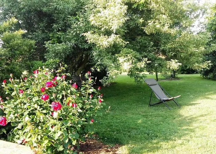 Dom wakacyjny Maison De Dans Grand Jardin Arbore A Proche Le Mans Sarthe, Pays-de-la-loire La Chapelle-Saint-Fray